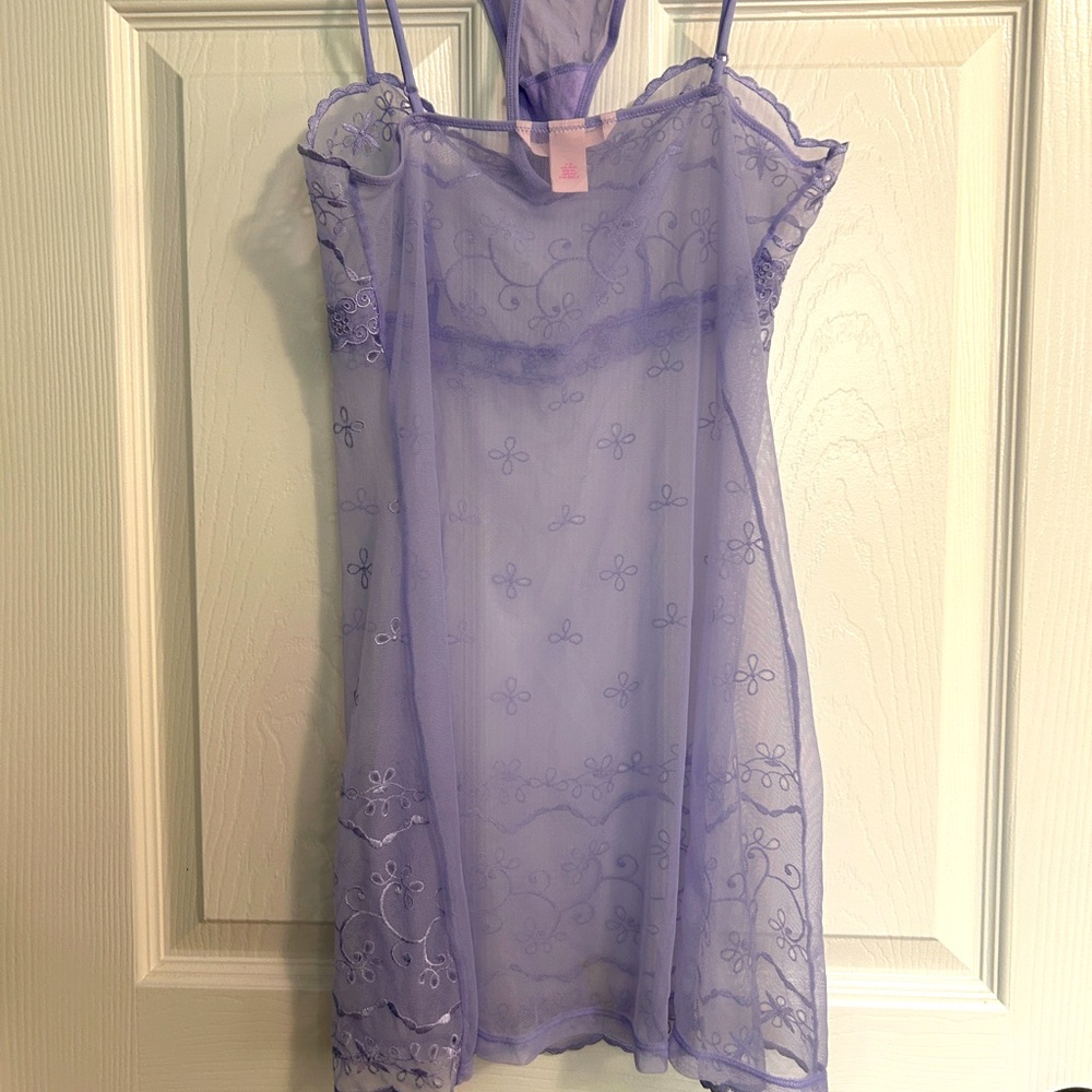 Chemise